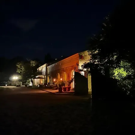 Вилла Toscana Luxury Loft & Sauna Болеславец