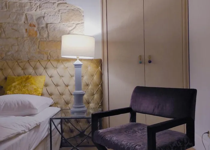 Toscana Luxury Loft & Sauna Villa *