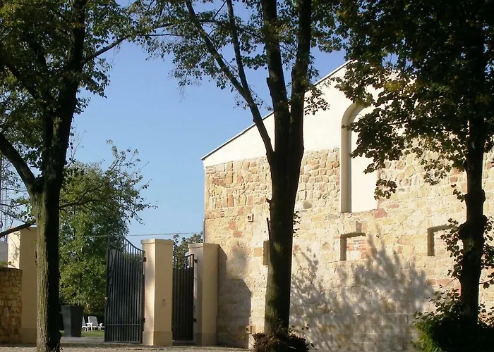 Toscana Luxury Loft & Sauna Villa *